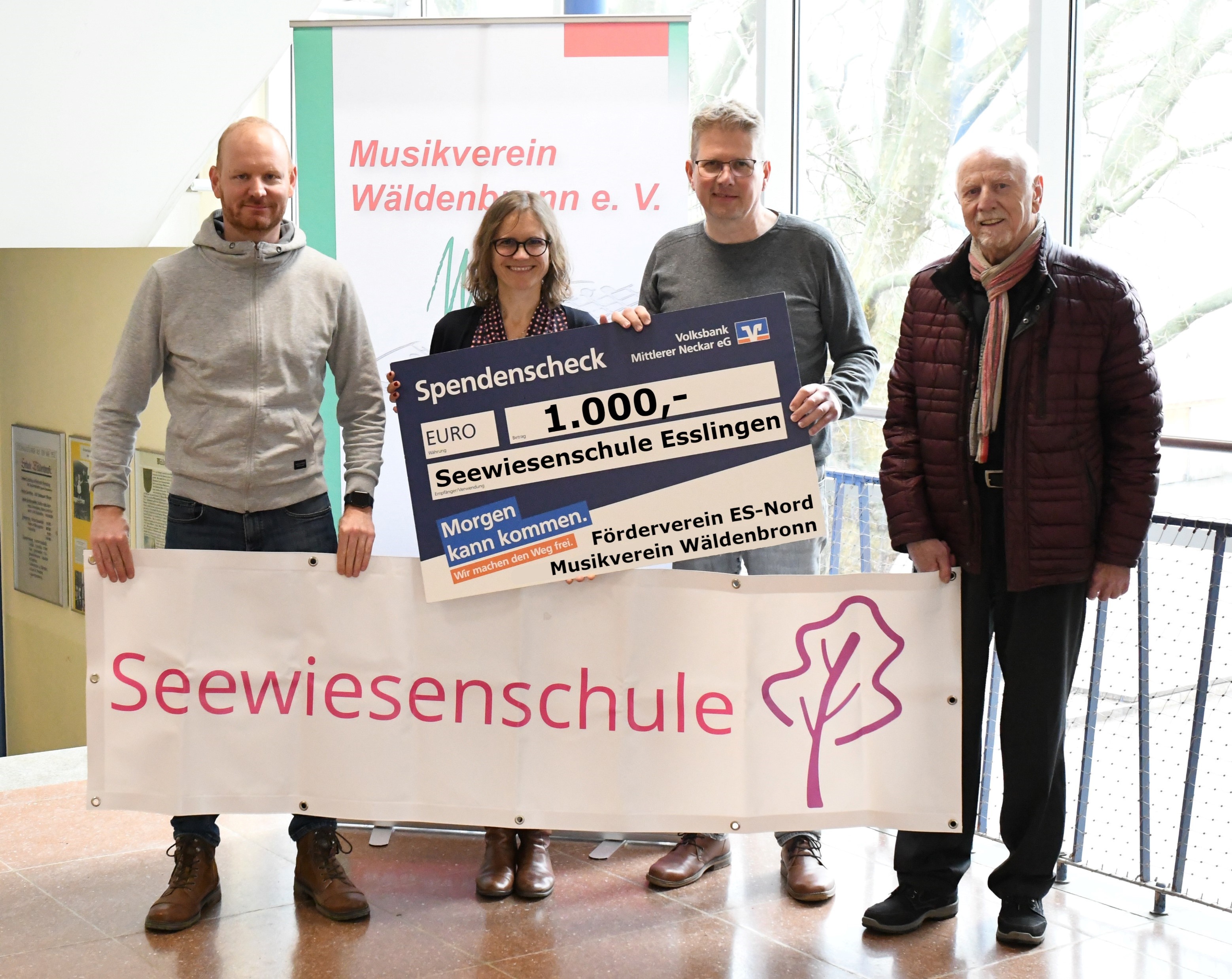 2024 Spendenübergabe Seewiesenschule low cut
