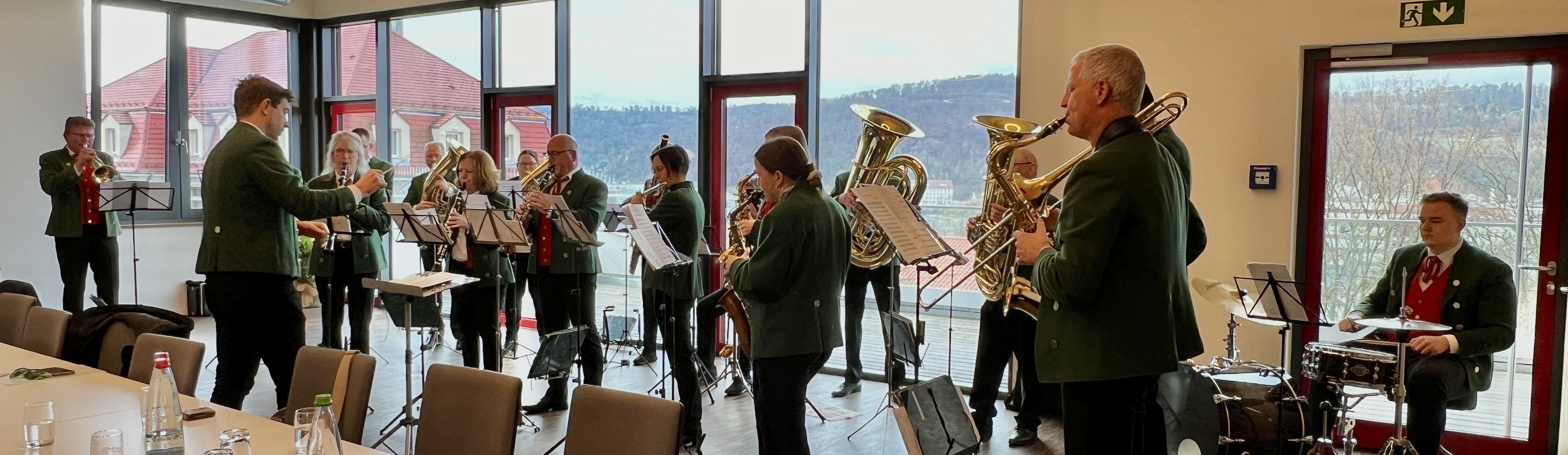 Orchester breit
